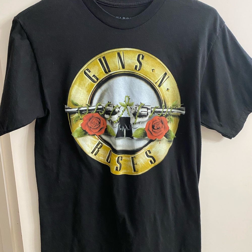 Guns N' Roses Graphic T-Shirt Size Small